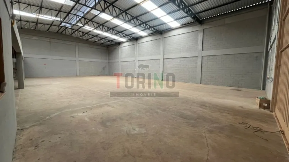 Depósito-Galpão, 525 m² - Foto 2