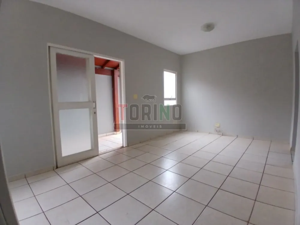 Casa, 3 quartos, 363 m² - Foto 1