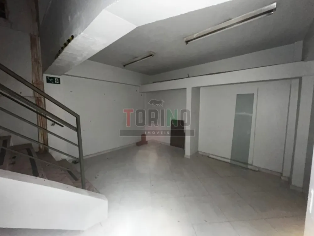 Prédio Inteiro, 200 m² - Foto 1