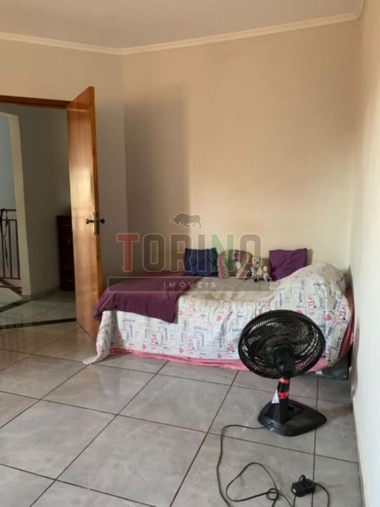 Casa, 3 quartos, 179 m² - Foto 9
