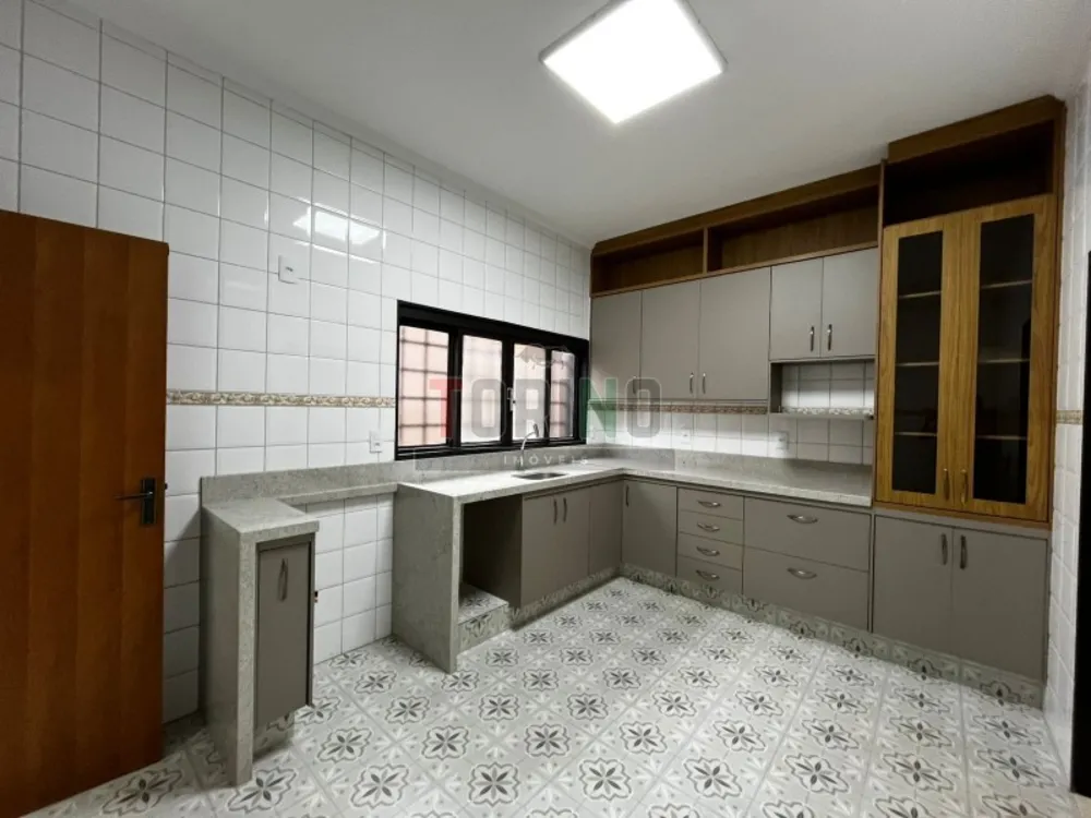 Casa, 3 quartos, 249 m² - Foto 7