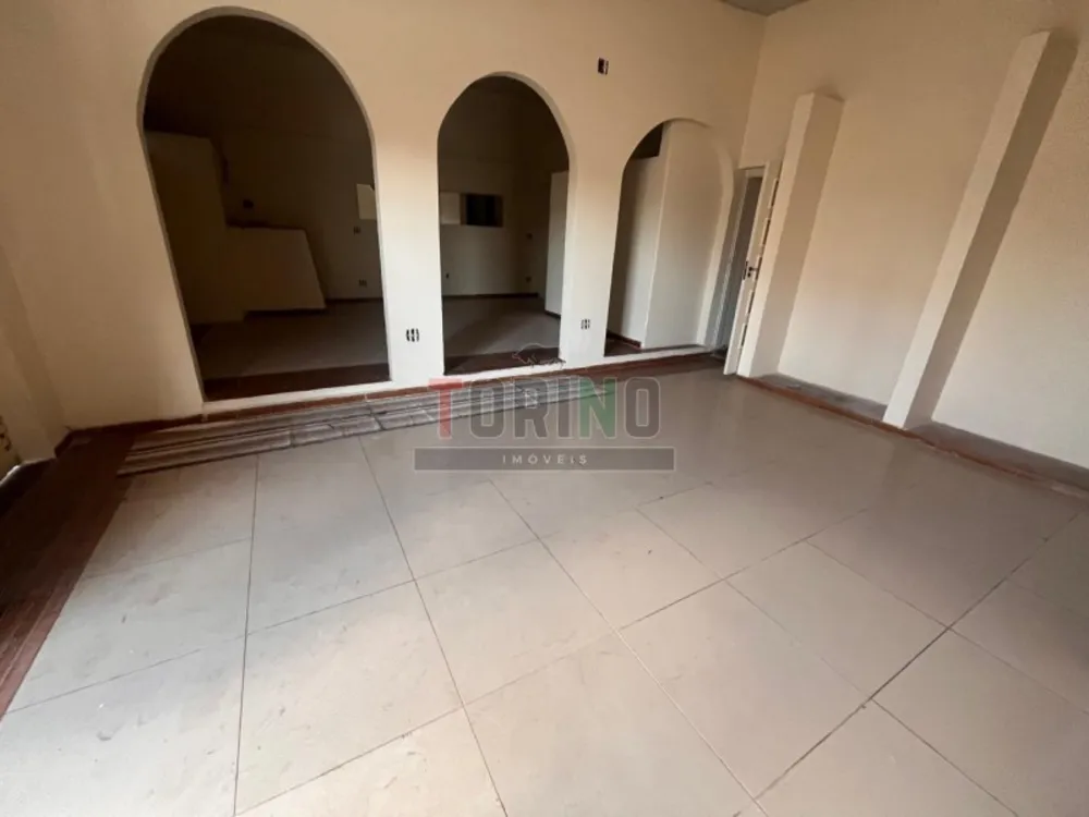 Prédio Inteiro, 85 m² - Foto 1