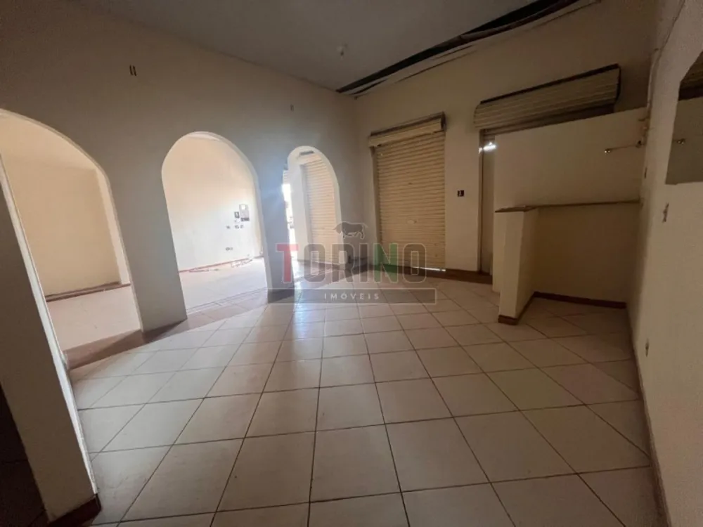 Prédio Inteiro, 85 m² - Foto 2