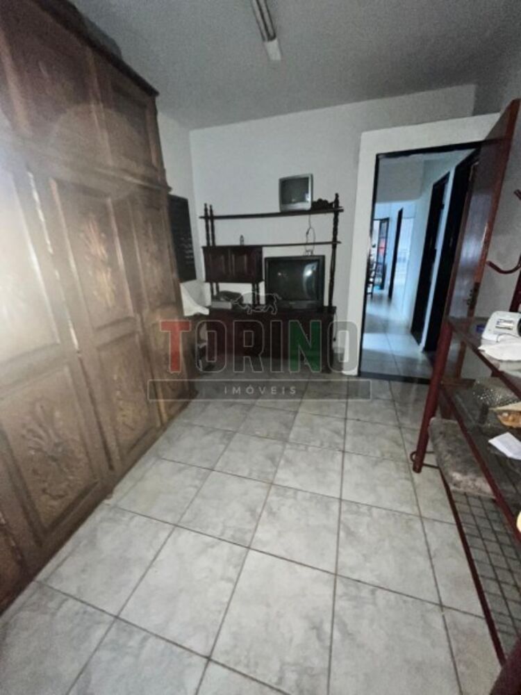 Casa, 3 quartos, 205 m² - Foto 4