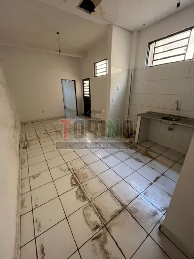 Casa, 2 quartos, 146 m² - Foto 2
