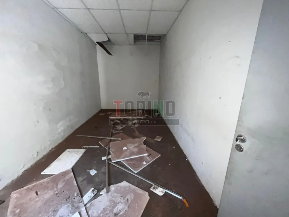 Loja-Salão, 225 m² - Foto 1
