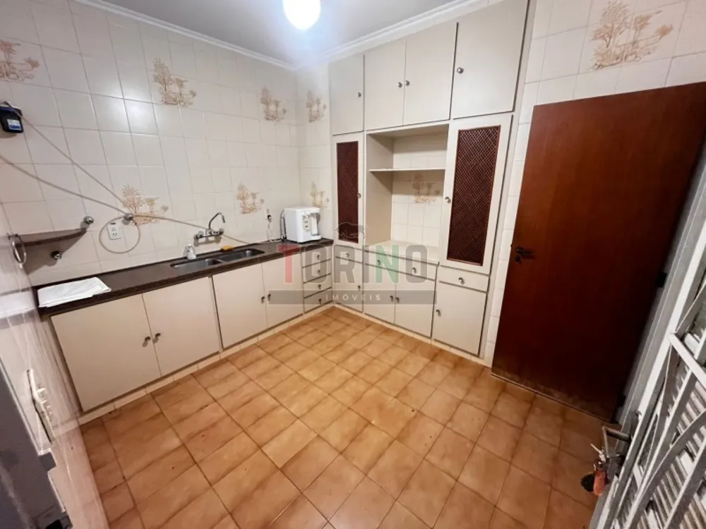 Casa, 4 quartos, 384 m² - Foto 3