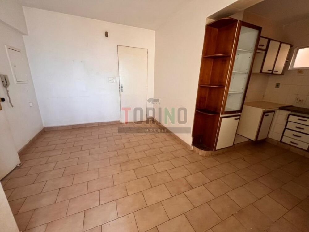 Apartamento, 3 quartos, 100 m² - Foto 2
