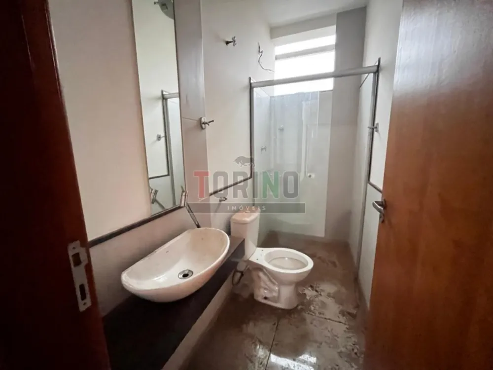 Depósito-Galpão, 302 m² - Foto 1