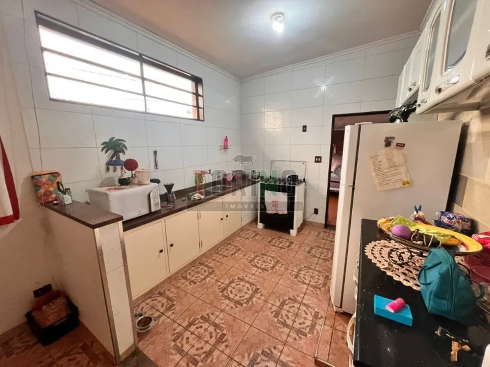 Casa, 3 quartos, 229 m² - Foto 10