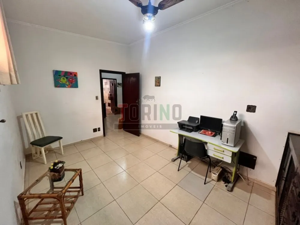 Casa, 3 quartos, 229 m² - Foto 4