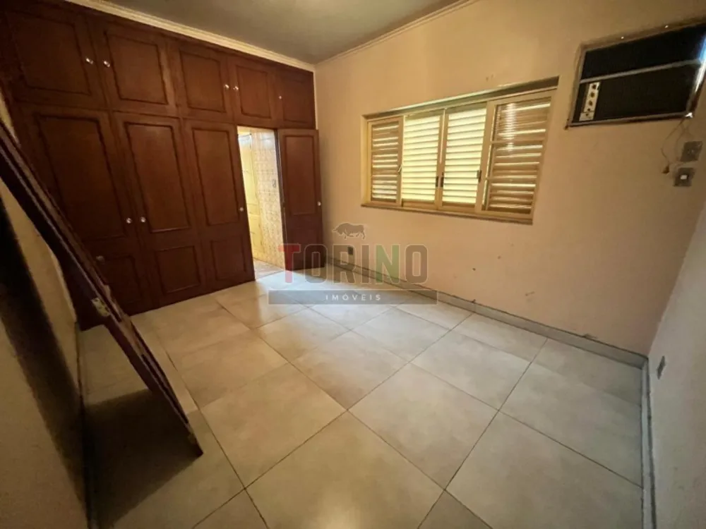 Casa, 4 quartos, 270 m² - Foto 7