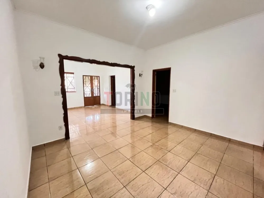 Casa, 3 quartos, 188 m² - Foto 2