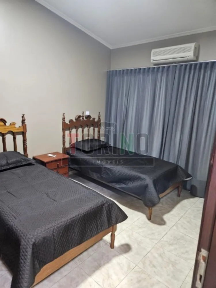 Casa, 3 quartos, 281 m² - Foto 8