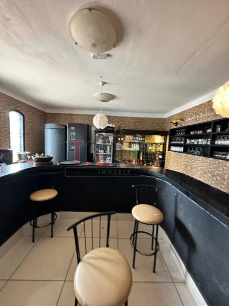 Casa, 6 quartos, 1705 m² - Foto 3