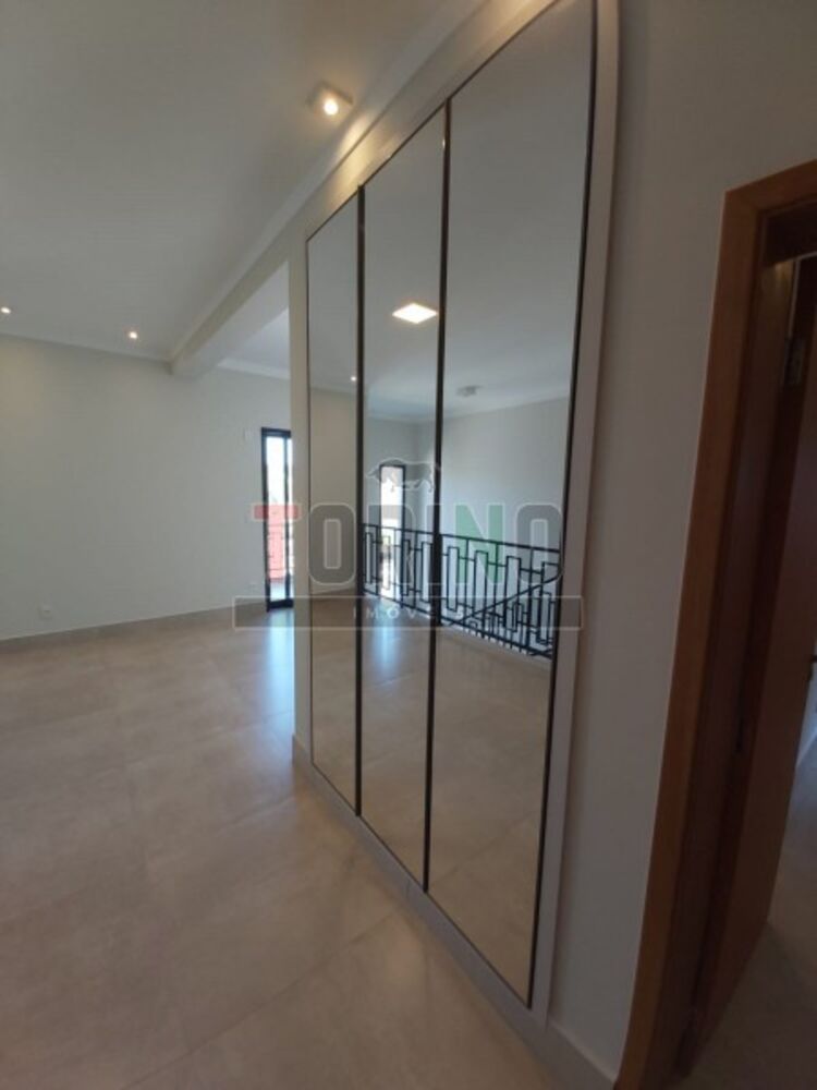 Casa, 3 quartos, 265 m² - Foto 3