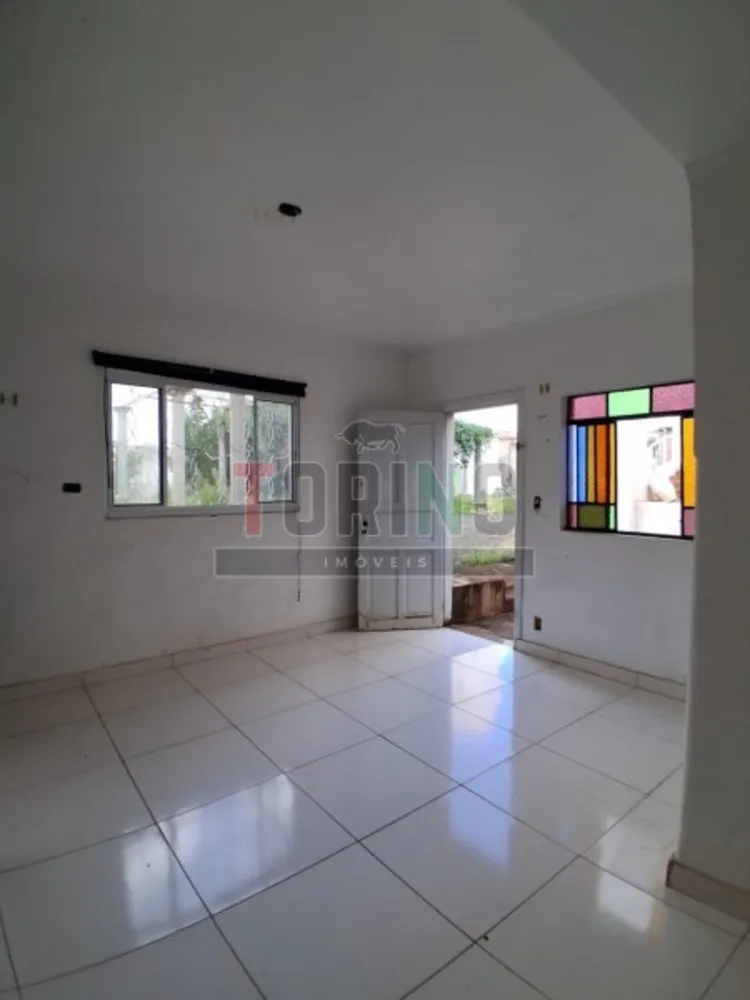 Casa, 5 quartos, 380 m² - Foto 4