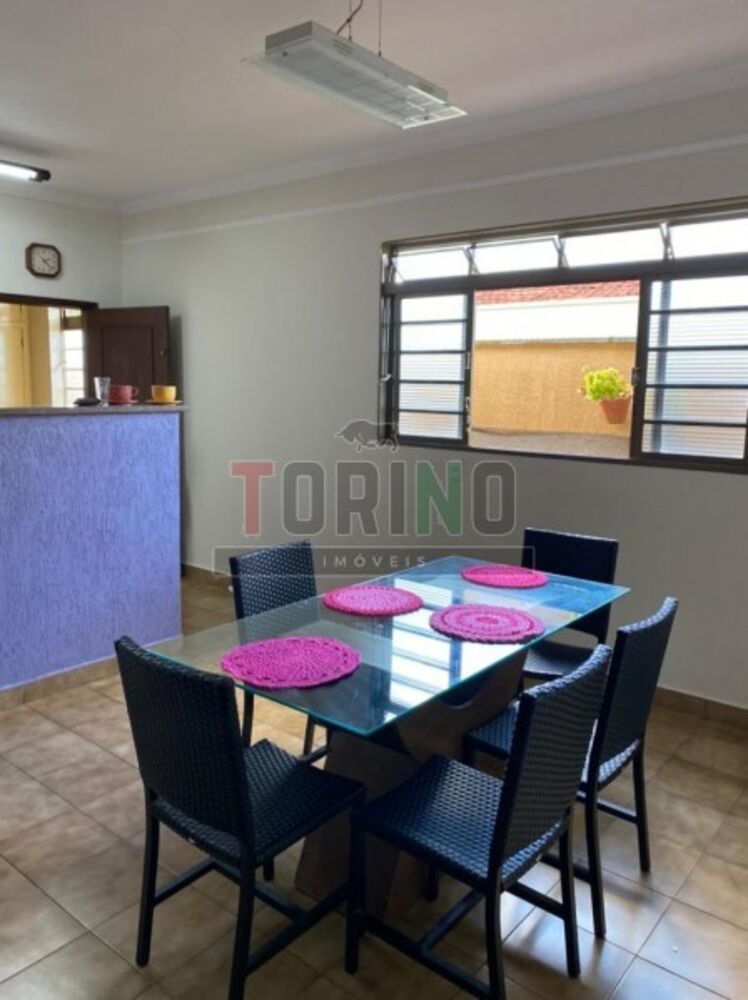 Casa, 3 quartos, 300 m² - Foto 2