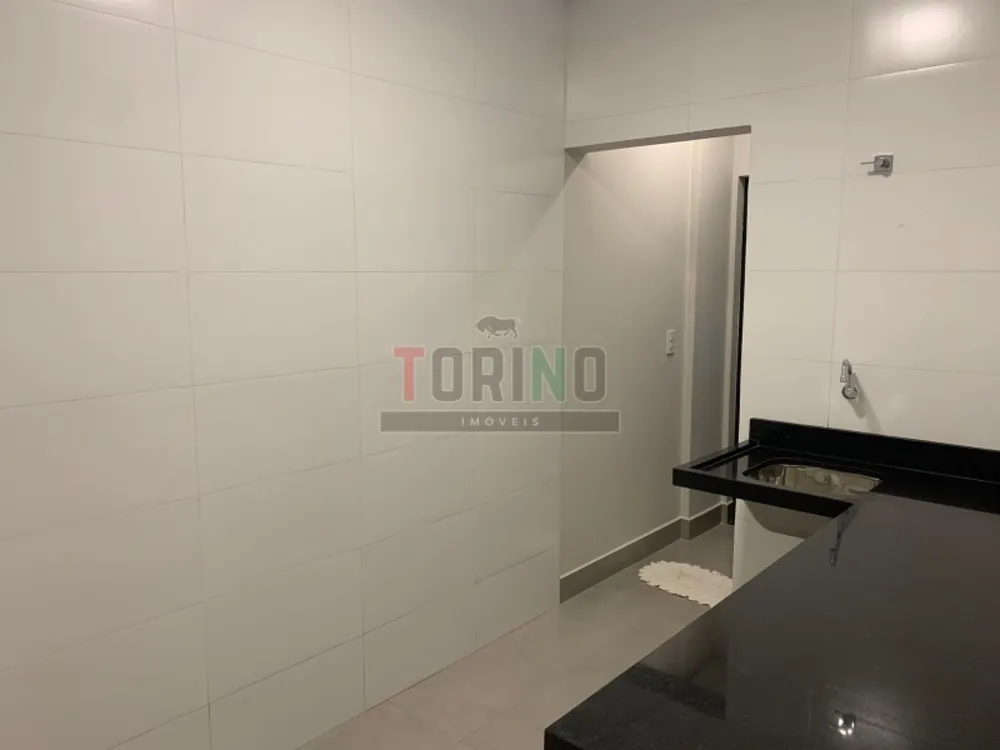 Casa, 3 quartos, 285 m² - Foto 2