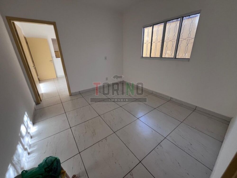 Casa, 3 quartos, 97 m² - Foto 2