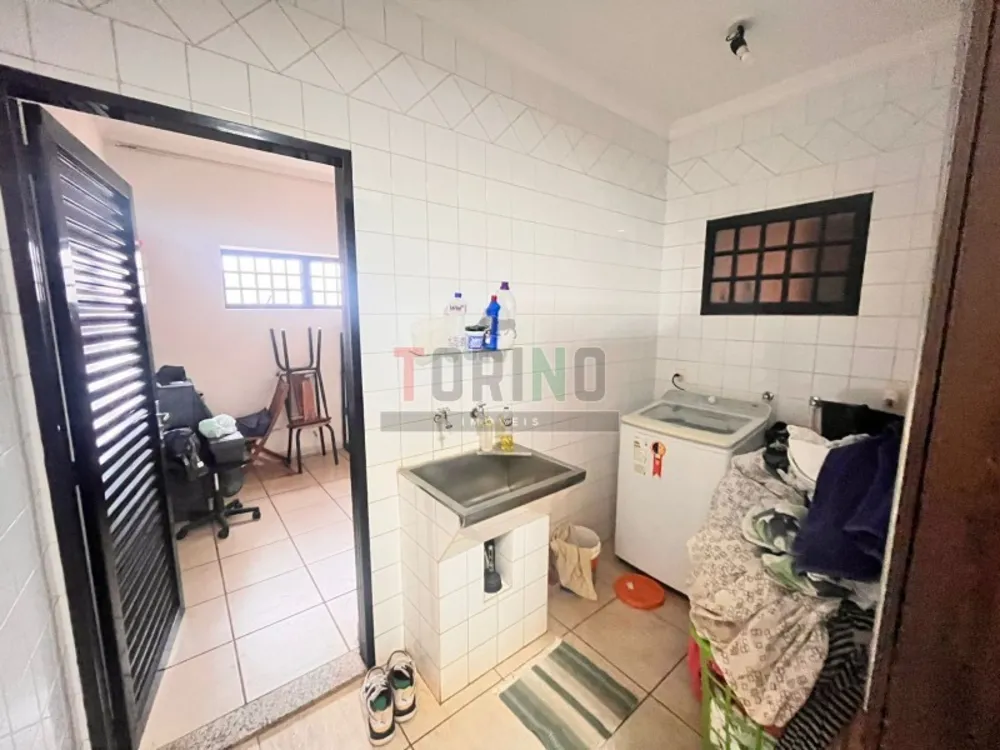 Casa, 3 quartos, 282 m² - Foto 6