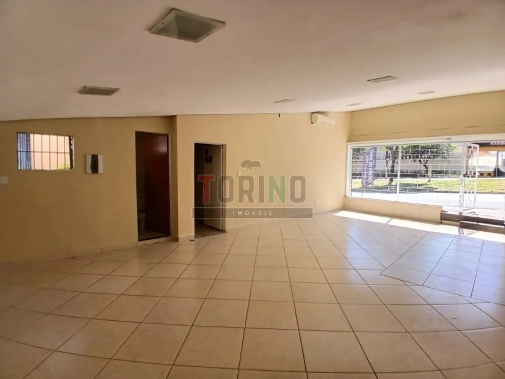 Loja-Salão, 252 m² - Foto 1
