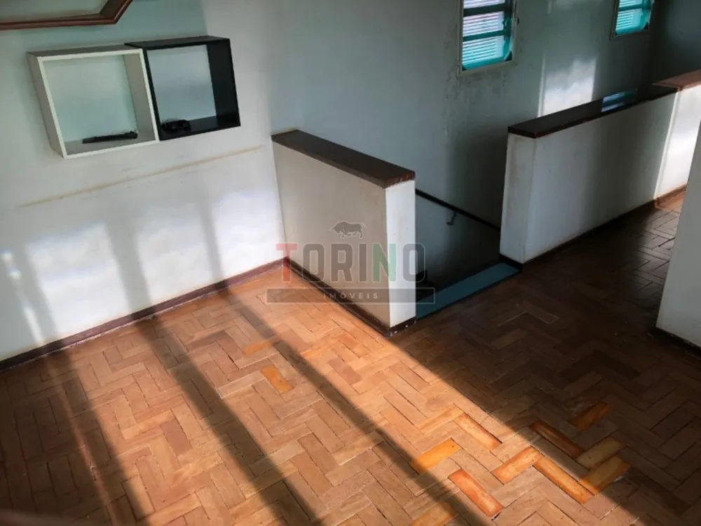 Casa, 5 quartos, 428 m² - Foto 4