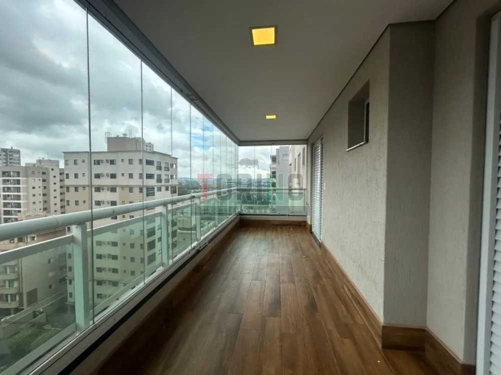 Apartamento, 3 quartos, 204 m² - Foto 3