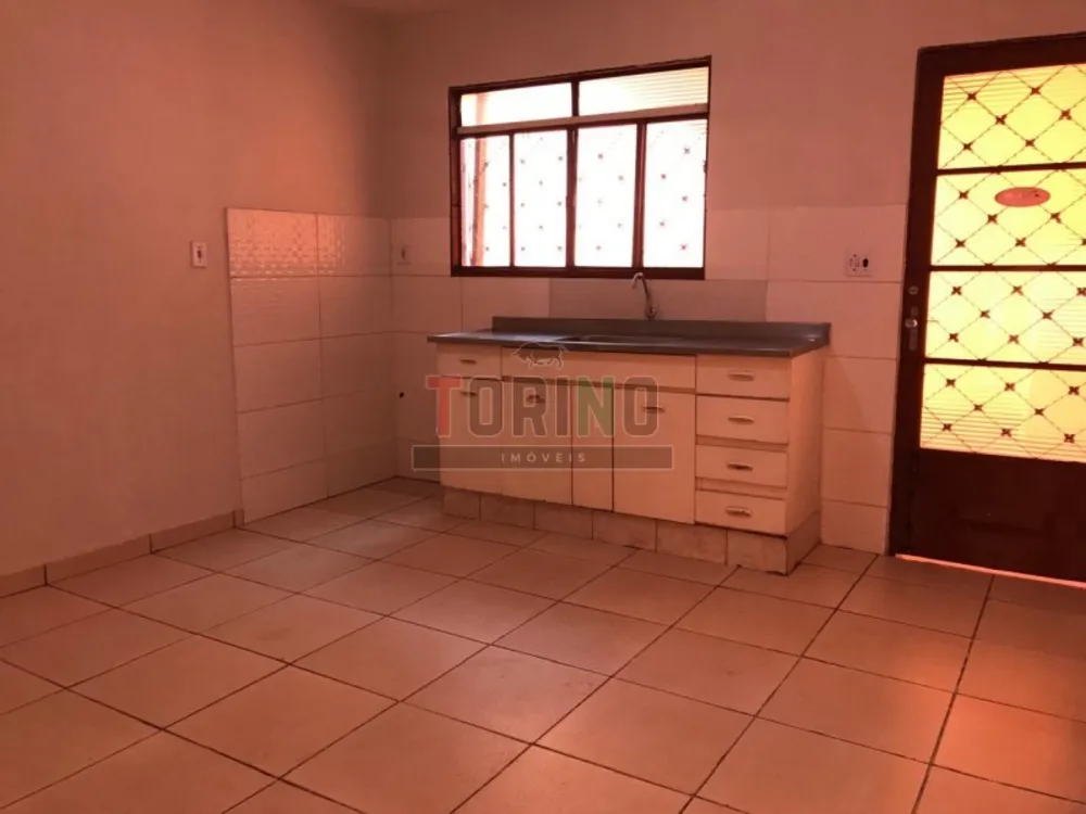 Casa, 3 quartos, 200 m² - Foto 13