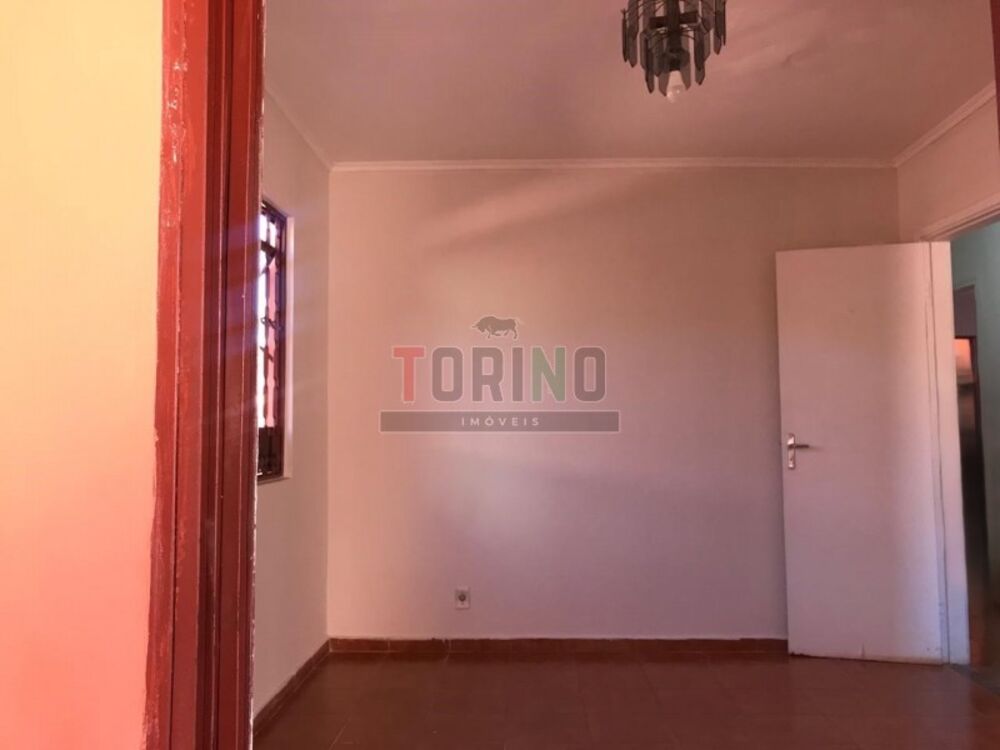 Casa, 3 quartos, 200 m² - Foto 1