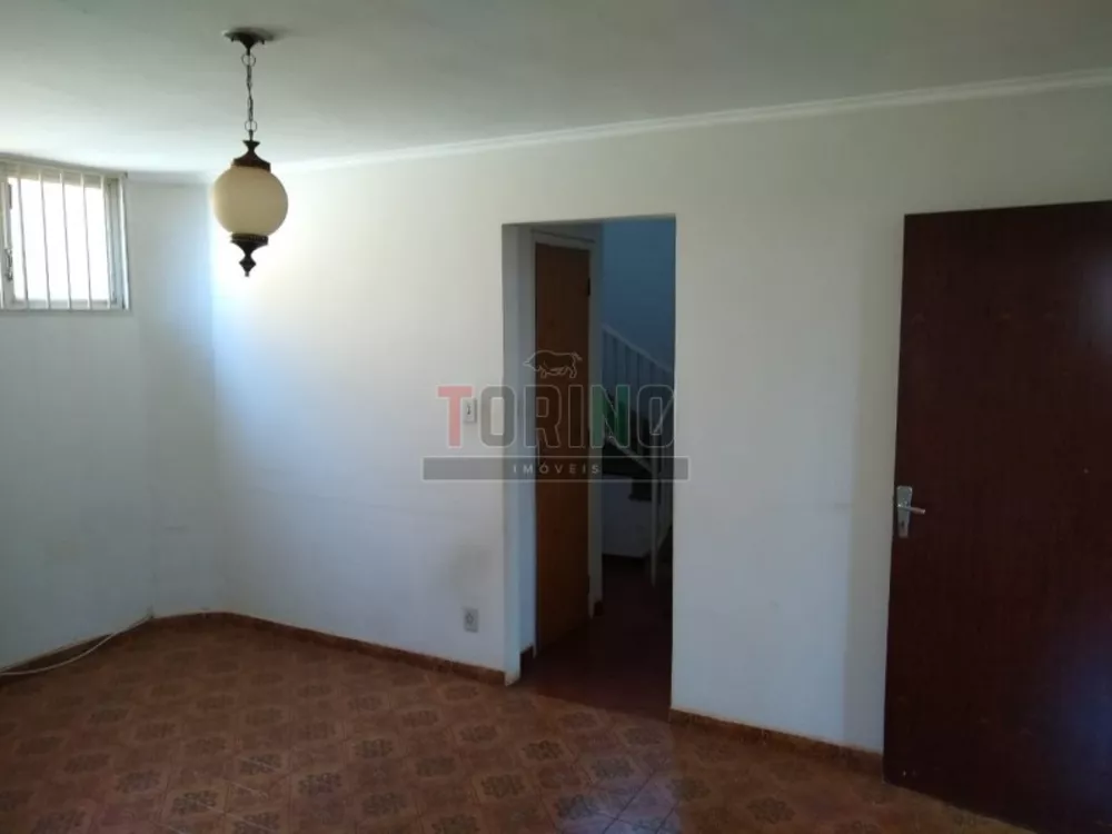 Casa à venda com 4 quartos, 165m² - Foto 9