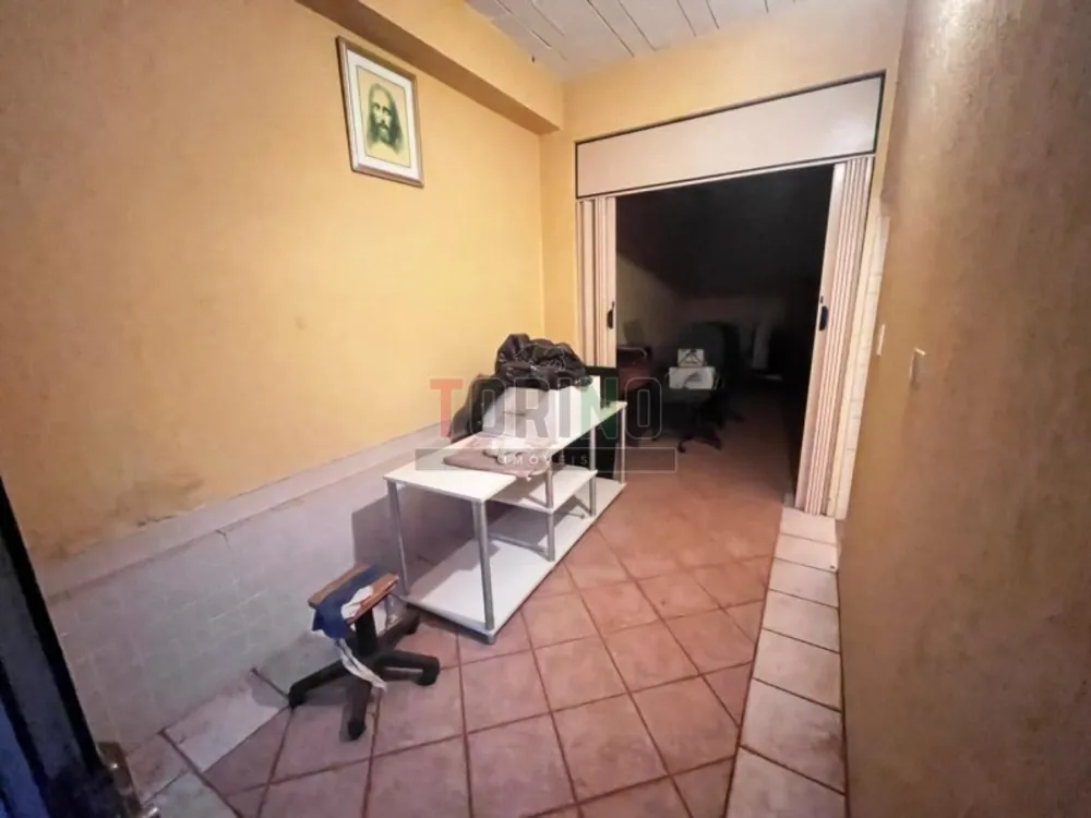 Casa, 1 quarto, 327 m² - Foto 4