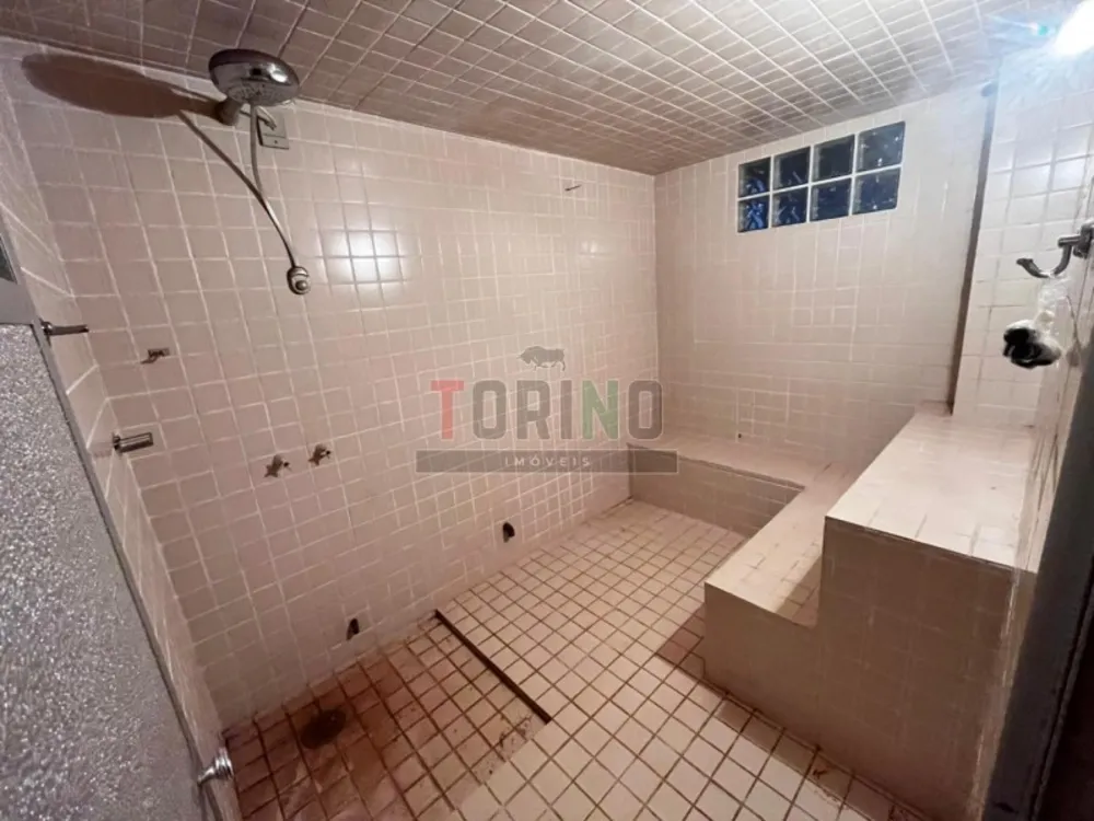 Casa, 1 quarto, 327 m² - Foto 3