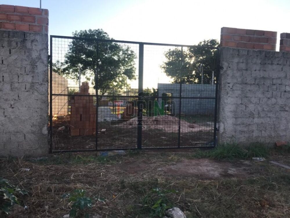 Loteamento e Condomínio, 331 m² - Foto 2