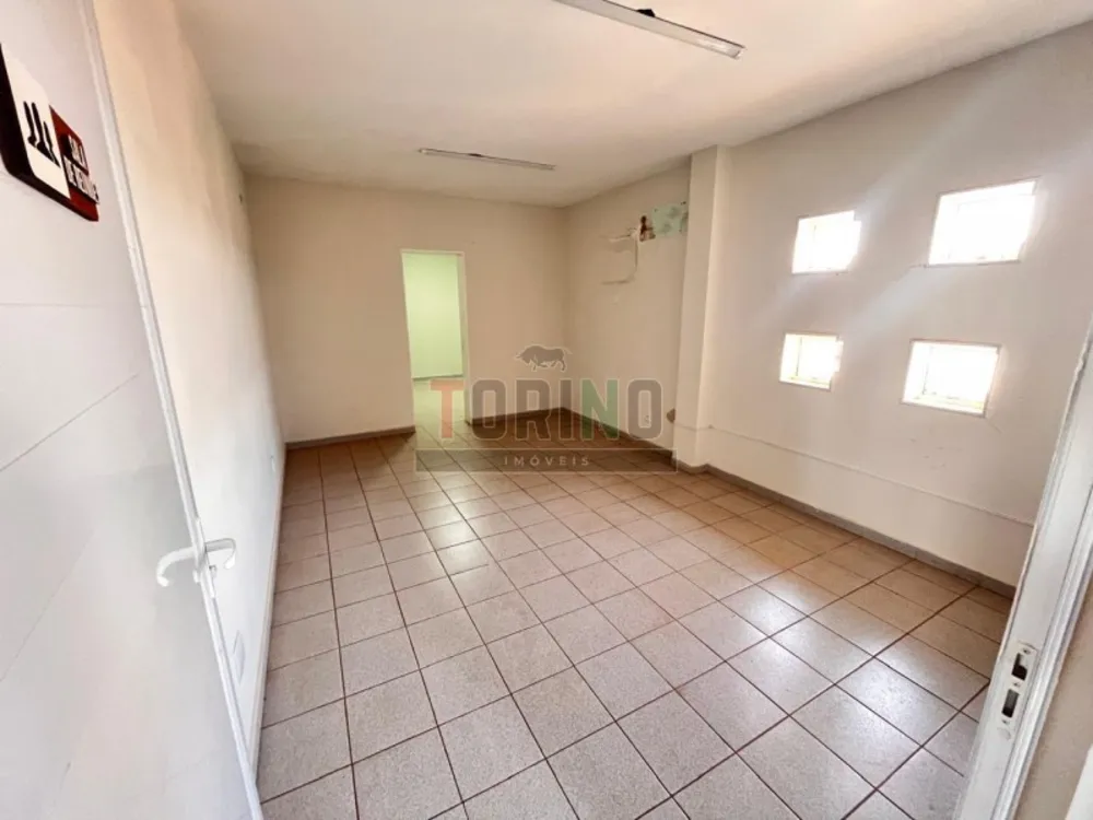 Prédio Inteiro, 1700 m² - Foto 11