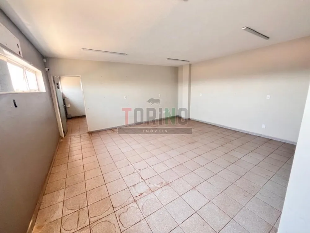 Prédio Inteiro, 1700 m² - Foto 12