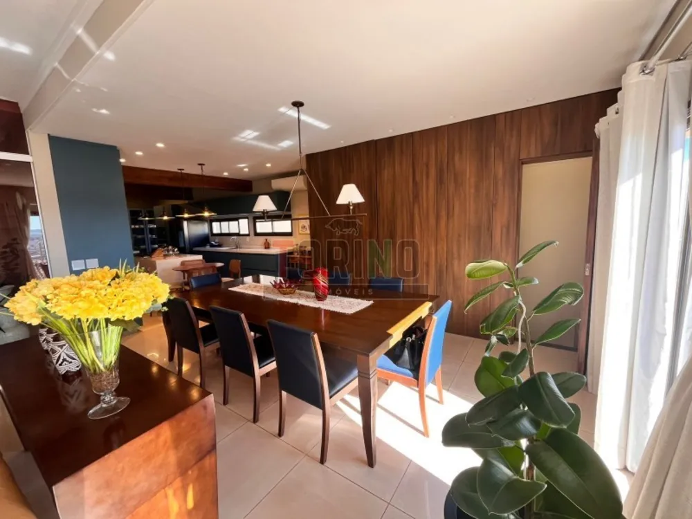 Casa, 5 quartos, 398 m² - Foto 2