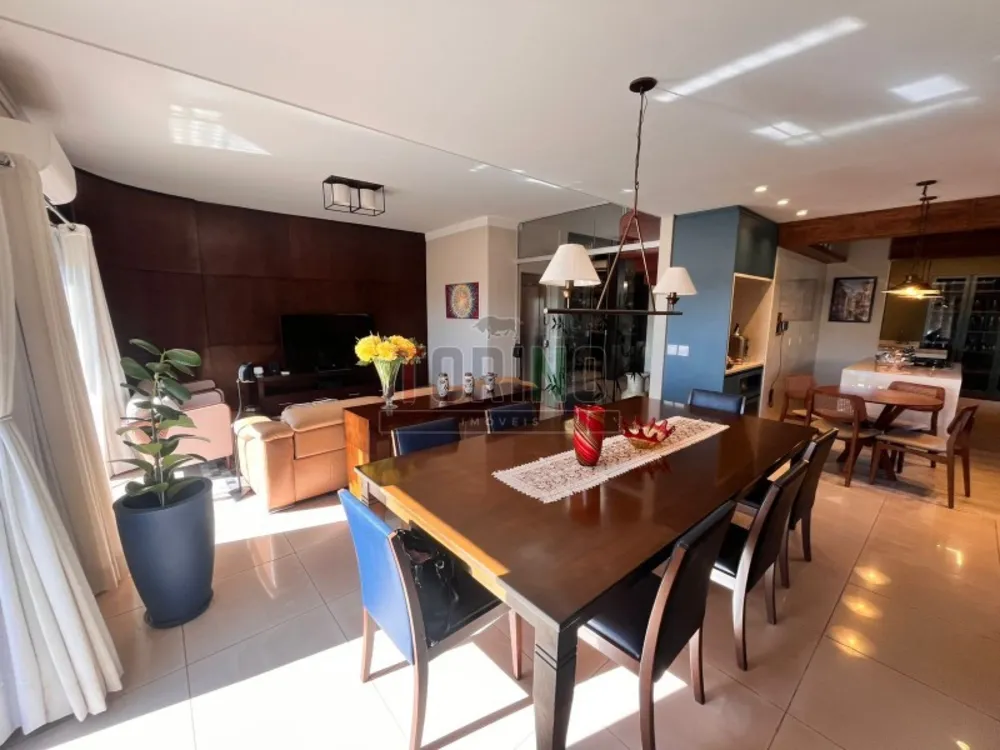 Casa, 5 quartos, 398 m² - Foto 1