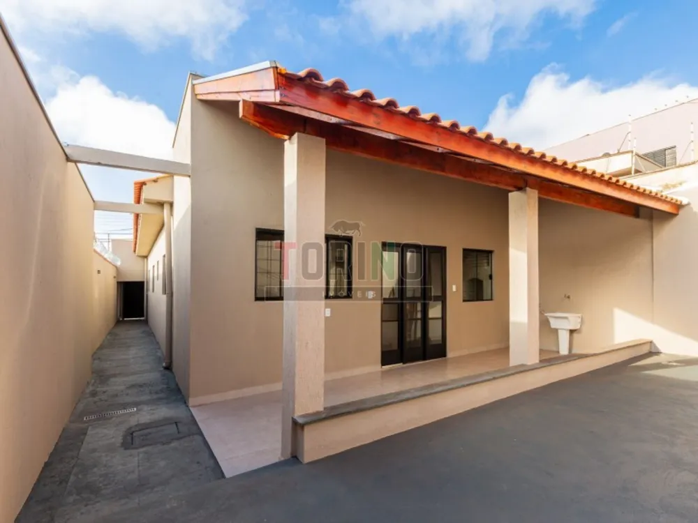 Casa, 2 quartos, 122 m² - Foto 1