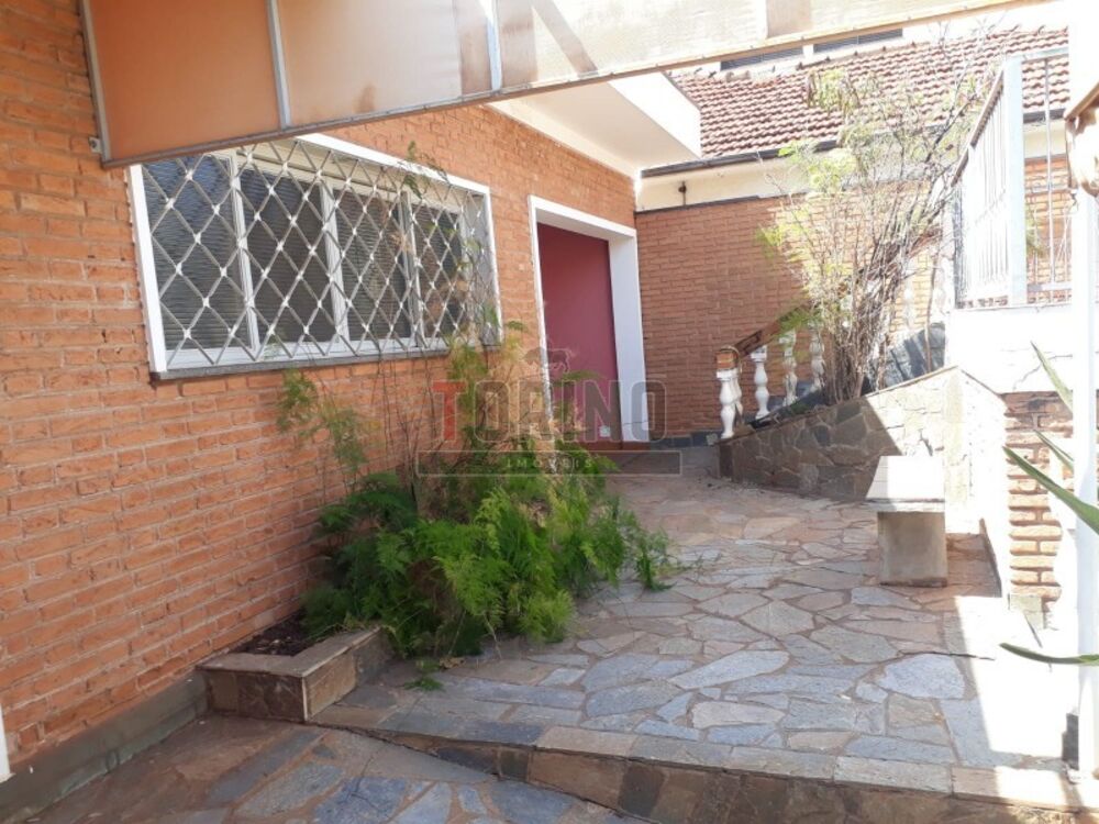 Casa, 4 quartos, 396 m² - Foto 1