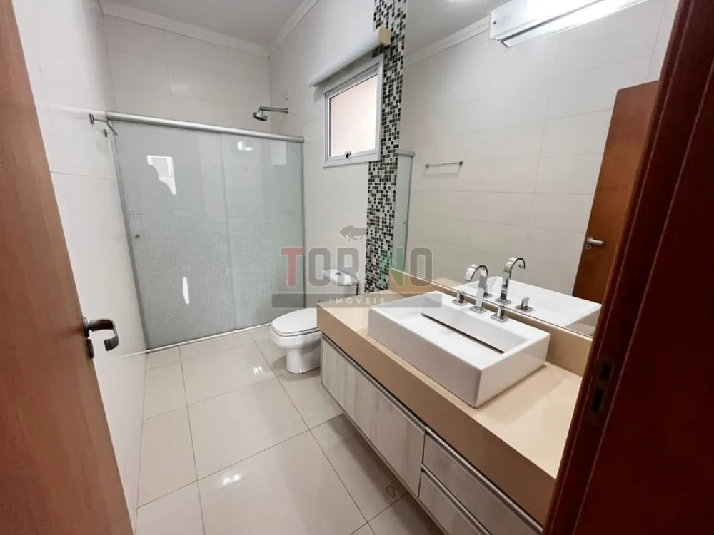 Casa, 3 quartos, 225 m² - Foto 11
