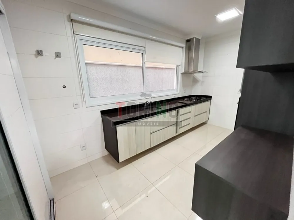 Casa, 3 quartos, 225 m² - Foto 4