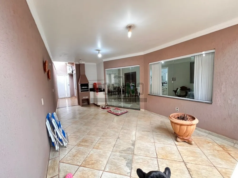 Casa, 3 quartos, 254 m² - Foto 10
