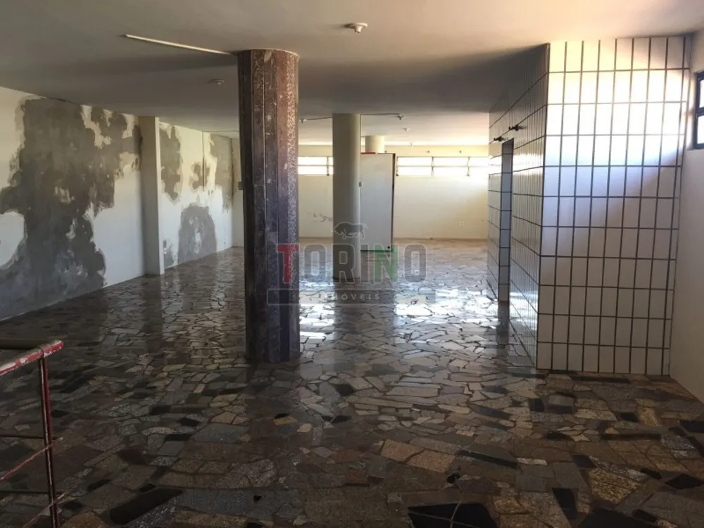Loja-Salão, 340 m² - Foto 2