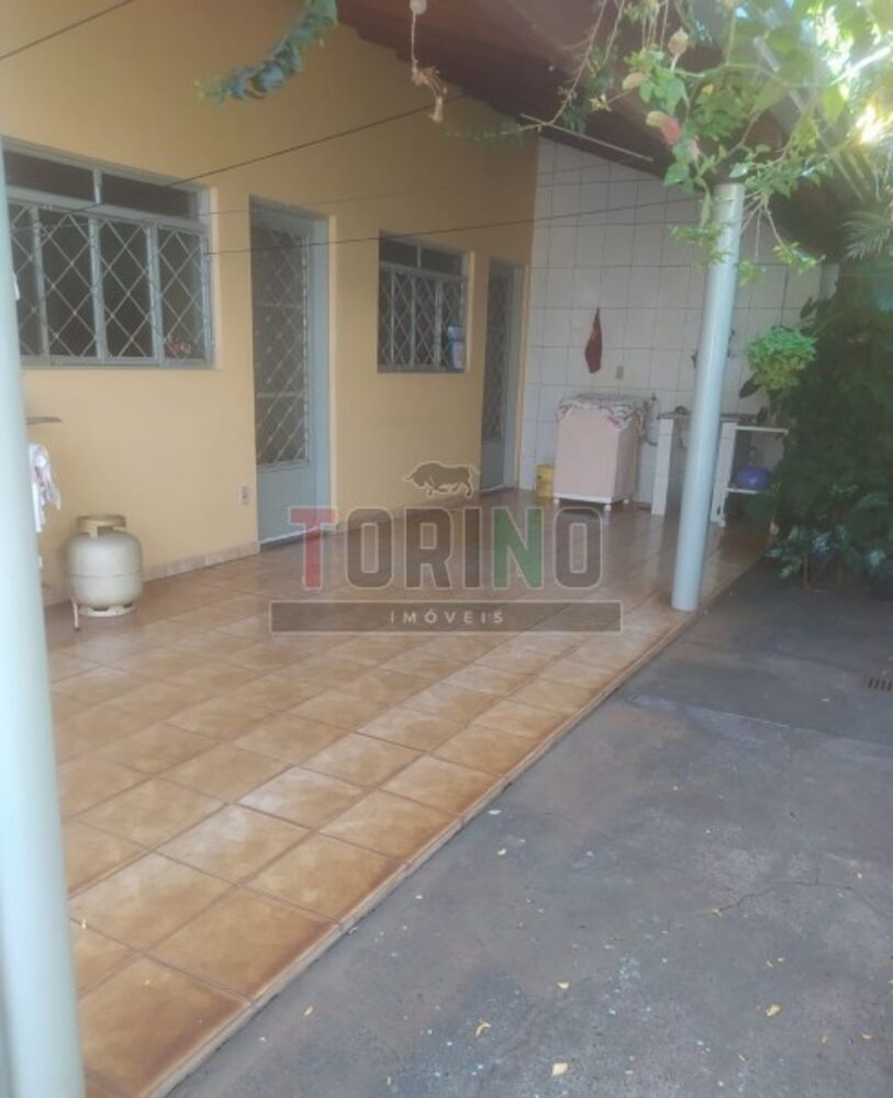 Depósito-Galpão, 630 m² - Foto 1