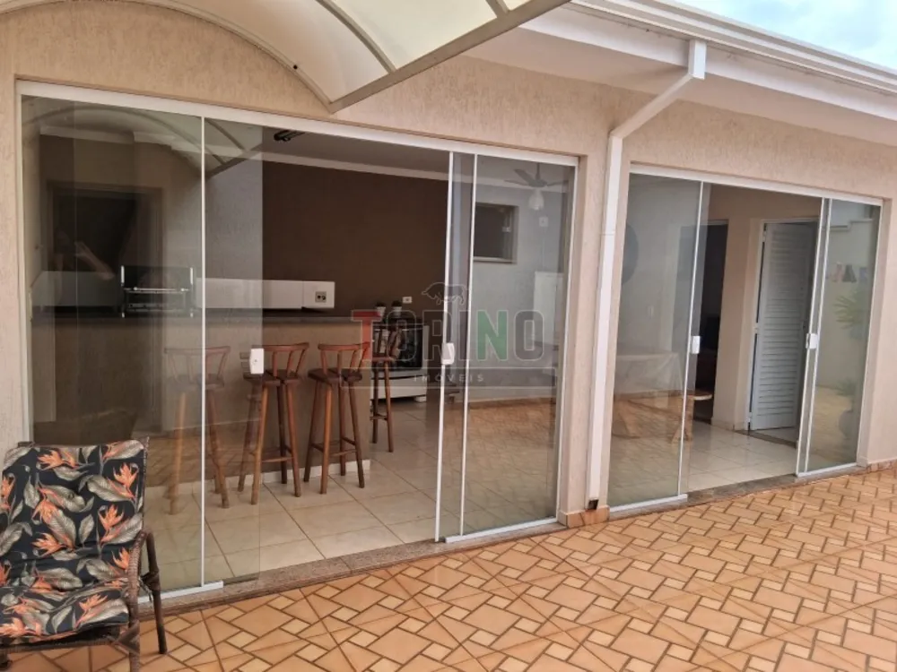 Casa, 3 quartos, 210 m² - Foto 5