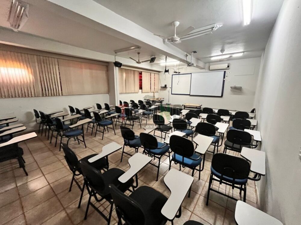 Loja-Salão, 202 m² - Foto 1