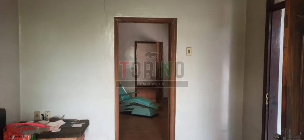 Casa, 3 quartos, 240 m² - Foto 2