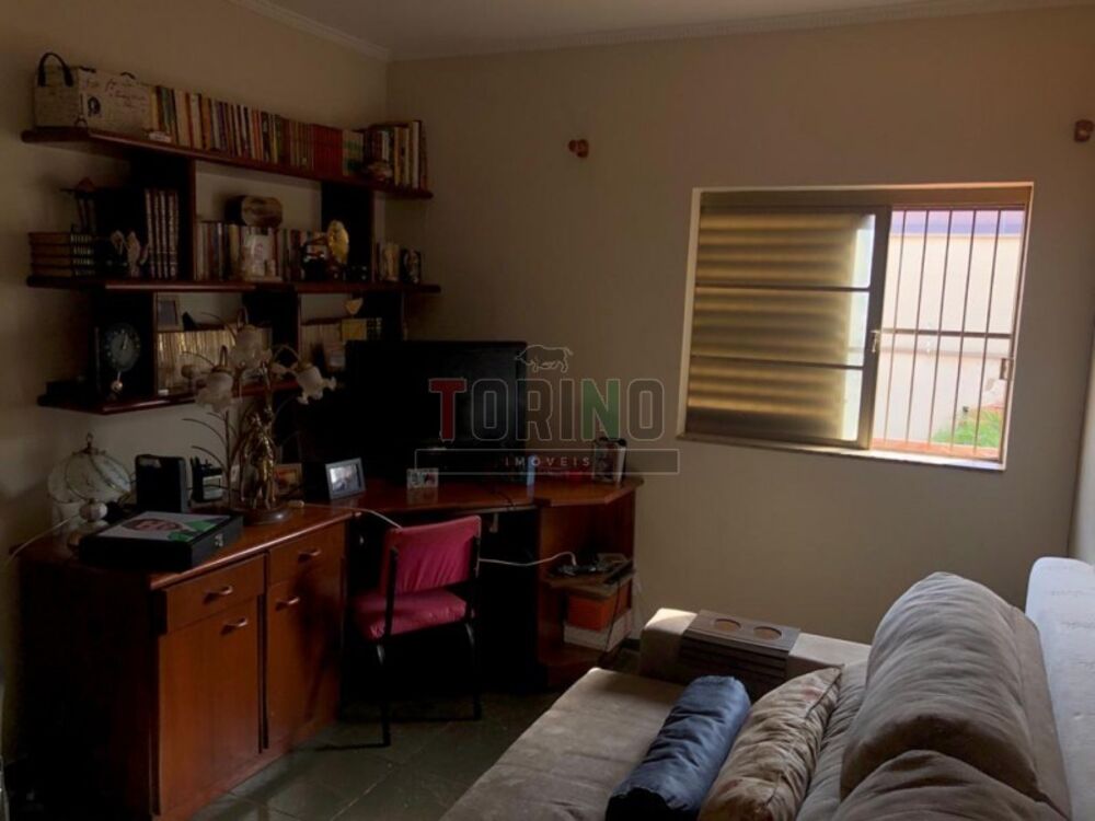 Casa, 4 quartos, 263 m² - Foto 9