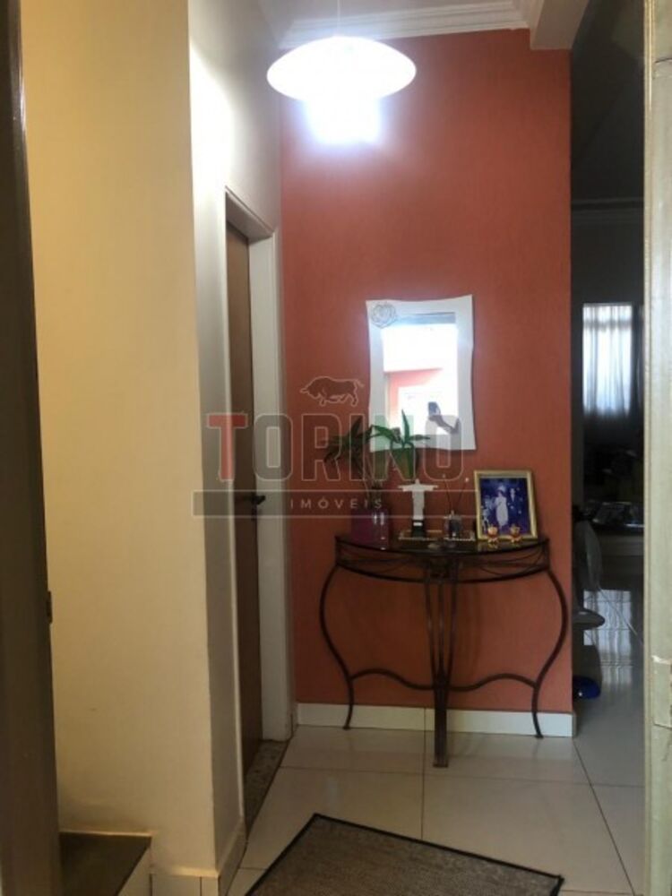 Casa, 4 quartos, 263 m² - Foto 2